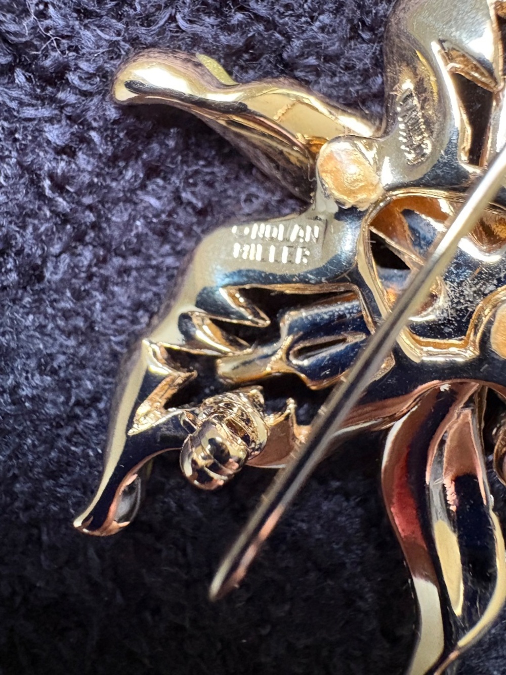 RARE NIB Nolan Miller "Everlasting Orchid" Statement Brooch - Picture 5 of 6